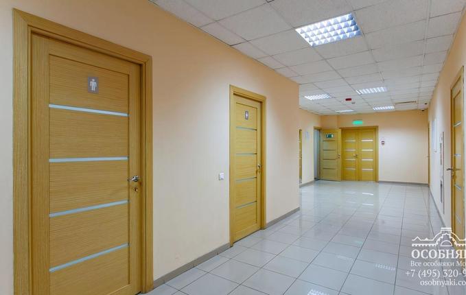 на Рабочей улице, 93, площадь 13540 м