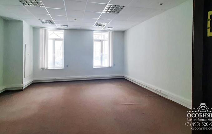 на Остоженке, 28, площадь 2707 м