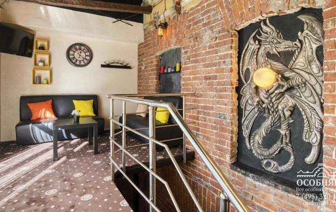 на Озерковской набережной, 8, площадь 550 м