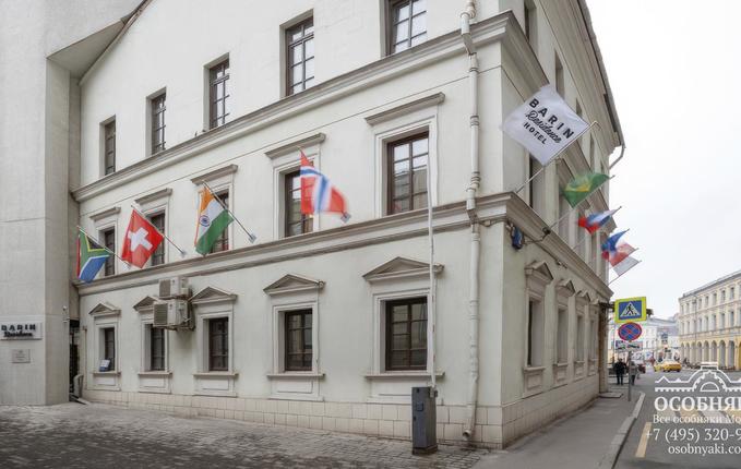 в Милютинском переулке, 2, площадь 1731 м