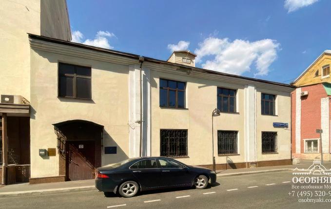 в 5-м Монетчиковском переулке, 20, площадь 374 м