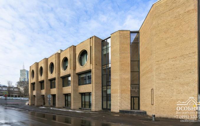 на Новорязанской улице, 8, площадь 5065 м