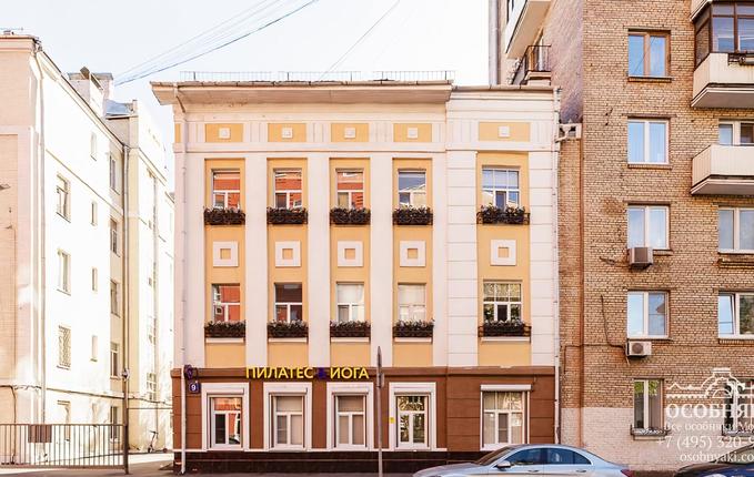 на улице Фадеева, 9, площадь 408 м