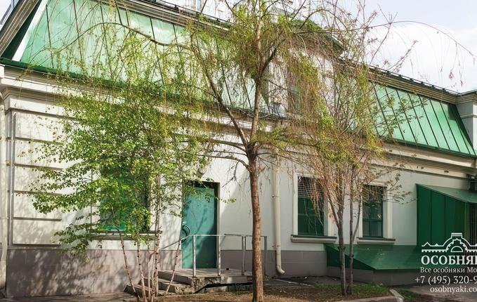 на Покровском бульваре, 16с5, площадь 524 м