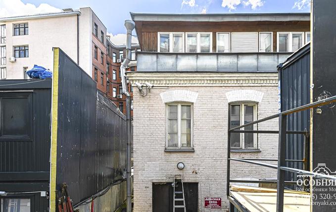 в Курсовом переулке, 12/5, площадь 384 м