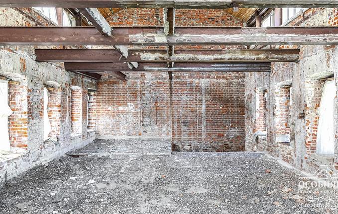 в Курсовом переулке, 12/5, площадь 384 м