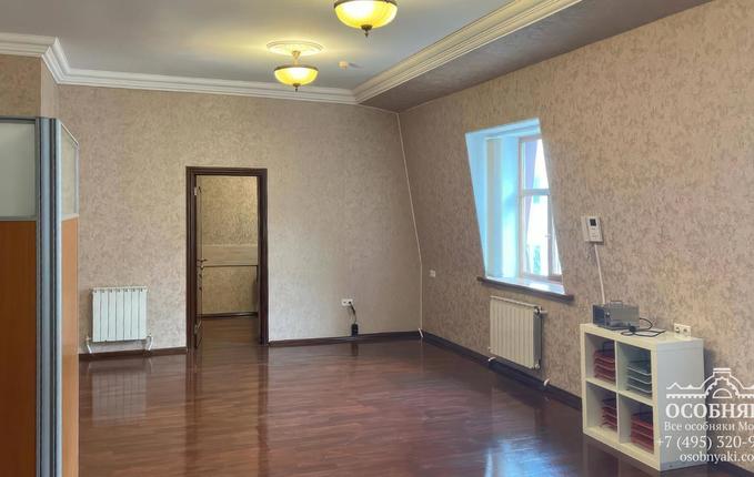на улице Остоженка, 30, площадь 322 м