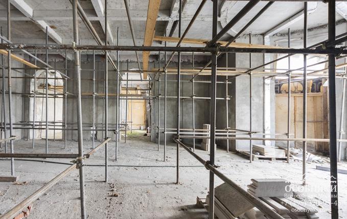 в коттеджном посёлке Береста, 129, площадь 2570 м