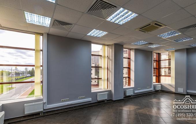 на Рублево-Успенском шоссе, 100, площадь 1731 м