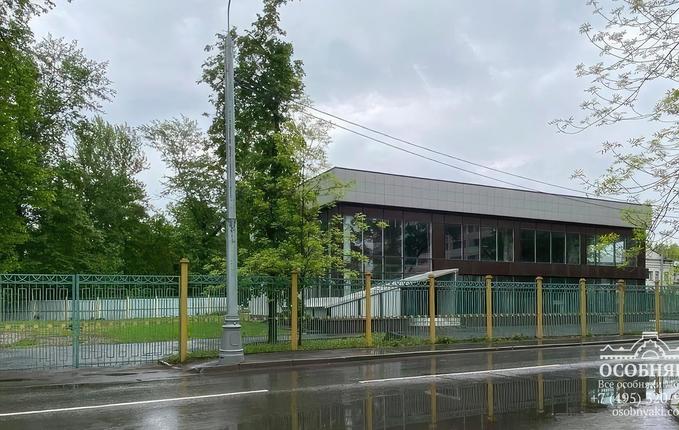 на Нарвской улице, 3, площадь 861 м