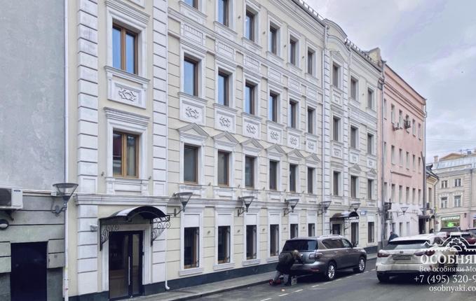 в Сретенском тупике, 2, площадь 2033 м