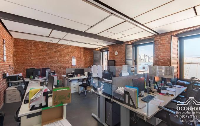 в Сретенском тупике, 2, площадь 2033 м