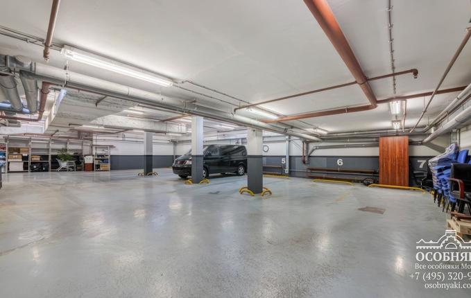 в Пестовском переулке, 10, площадь 2756 м