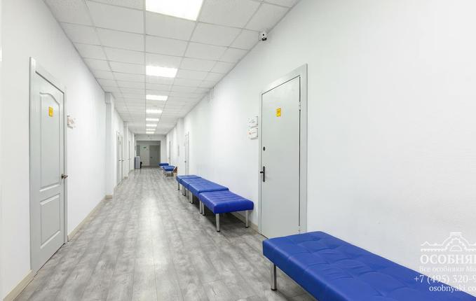 на Мосфильмовской улице, 35, площадь 8607 м