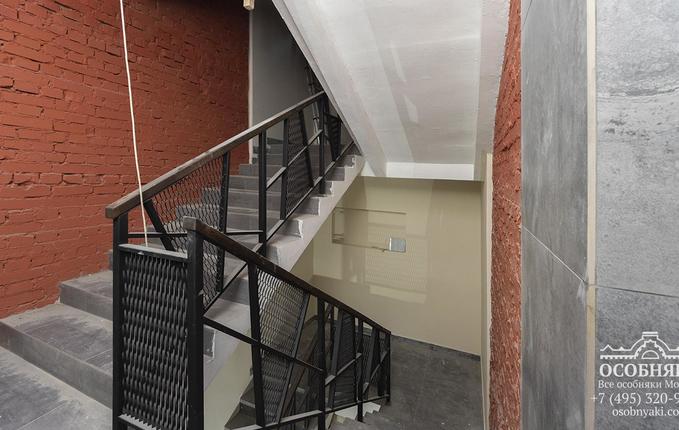 на Волоколамском шоссе, 13, площадь 822 м