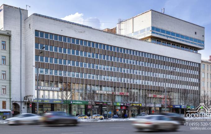 на Зубовском бульваре, 17, площадь 6276 м