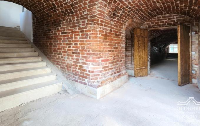 на Кожевнической улице, 22, площадь 305 м