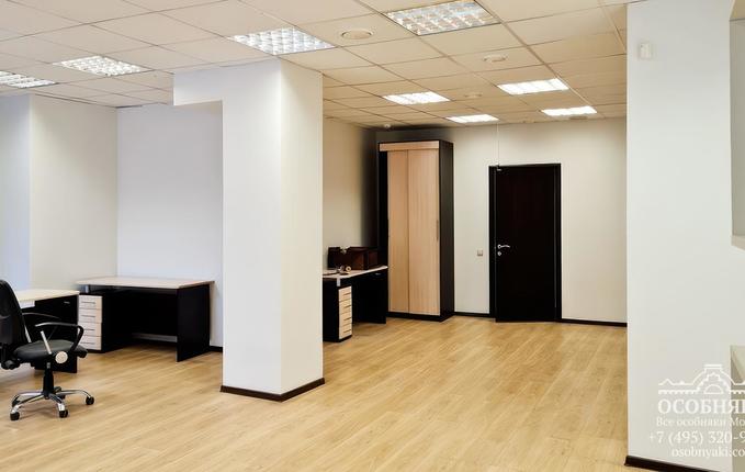 на улице Остоженка, 10, площадь 4907 м