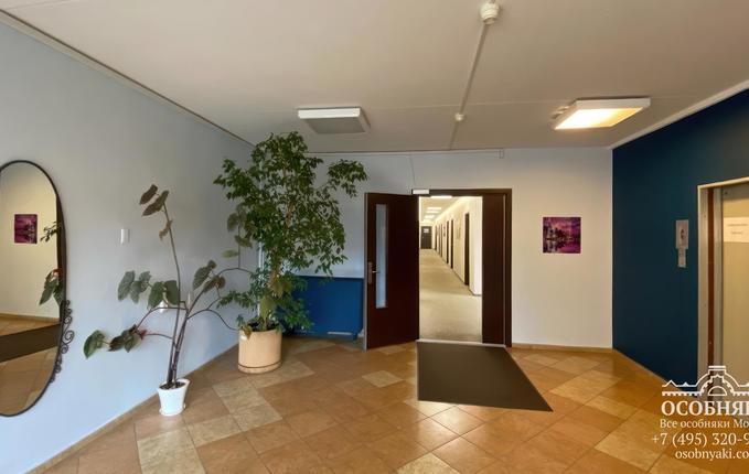 на Скаковой улице, 9, площадь 7889 м