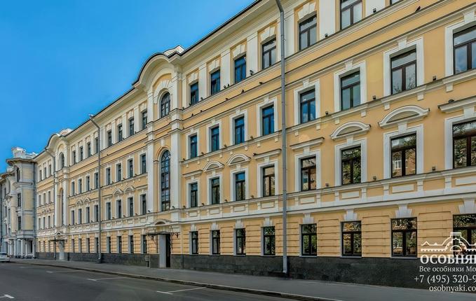 на 2-й Брестской, 19/18, площадь 6330 м