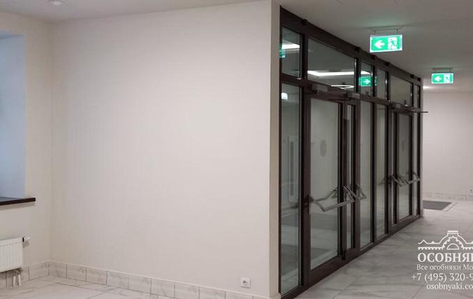 на 2-й Брестской, 19/18с4, площадь 2469 м