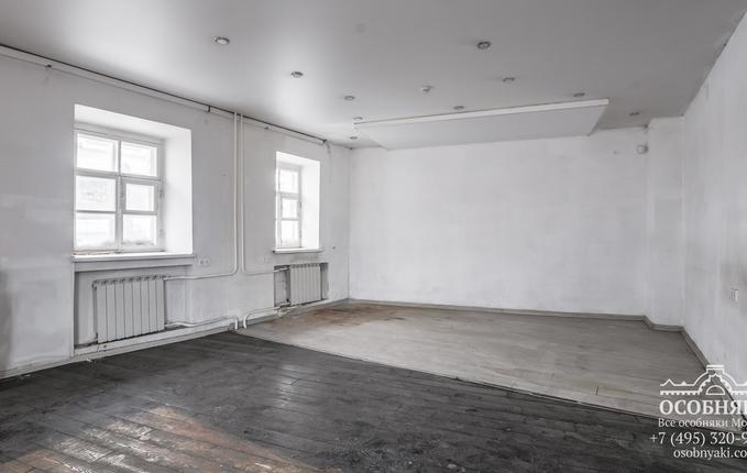 на Яузской улице, 1/15, площадь 1195 м