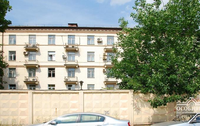 на Розанова, 10, площадь 4423 м