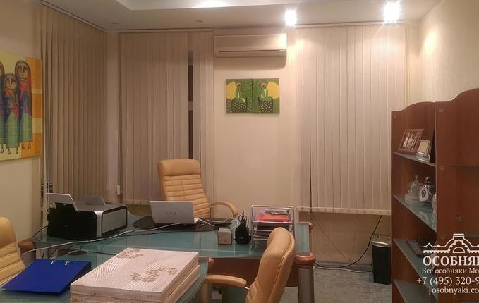 в Воронцовском переулке, 5/7, площадь 1082 м