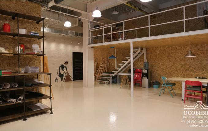 в Спартаковском переулке, 2, площадь 2990 м