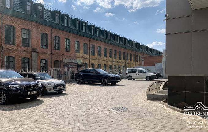 на Дербеневской набережной, 7с5, площадь 4470 м