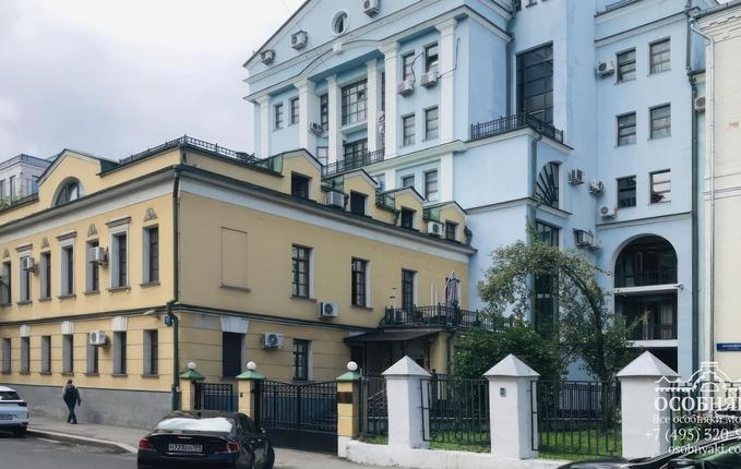 в Озерковском переулке, 12, площадь 2214 м