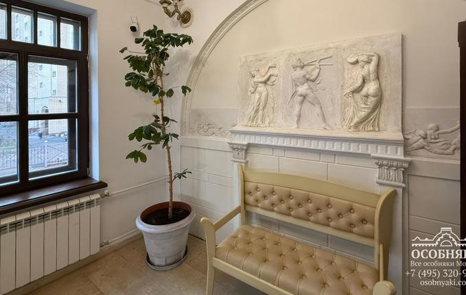 на улице Достоевского, 19, площадь 850 м