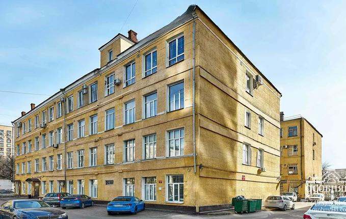 в Большом Тишинском переулке, 8с2, площадь 1727 м