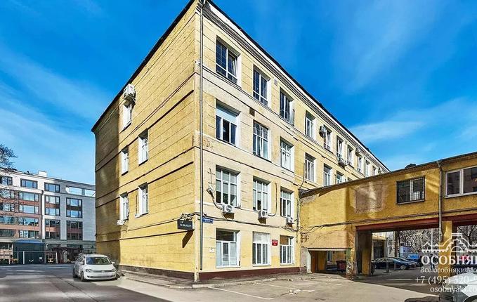 в Большом Тишинском переулке, 8с2, площадь 1727 м