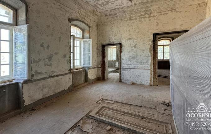 на Новоясеневском проспекте, 42, площадь 1220 м