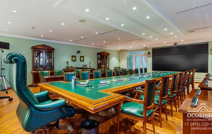 в Малом Головином переулке, 3с1, площадь 6314 м