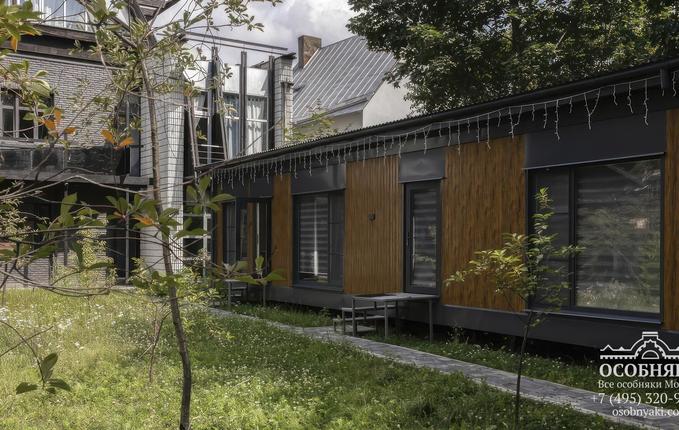 на улице Саврасова, 7, площадь 400 м