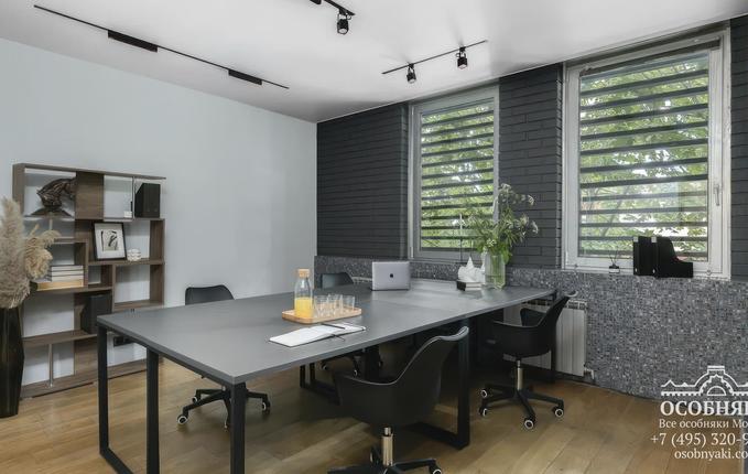 на улице Саврасова, 7, площадь 400 м