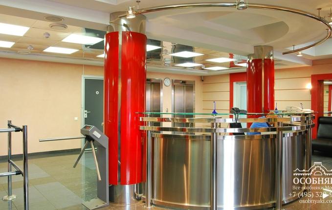 на улице Короленко, 3А, площадь 3312 м