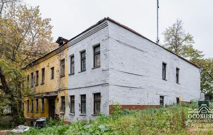 на площади Журавлева, 4-6, площадь 1828 м