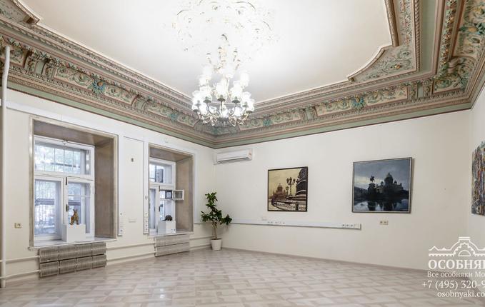 на площади Журавлева, 4-6, площадь 1828 м