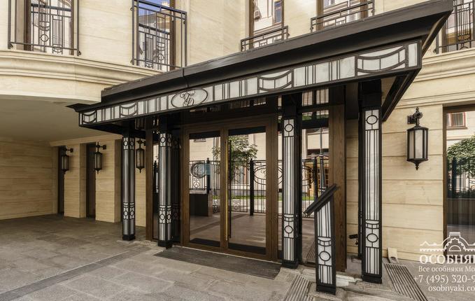 в Газетном переулке, 13, площадь 663 м