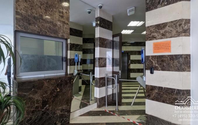 на Каланчёвской улице, 49, площадь 3920 м