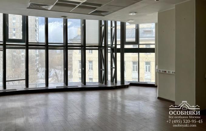 на Каланчёвской улице, 49, площадь 3920 м