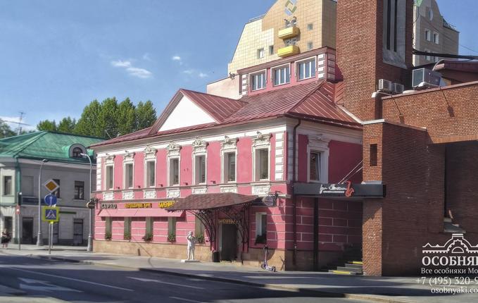 на Верхней Радищевской улице, 19/3, площадь 1018 м