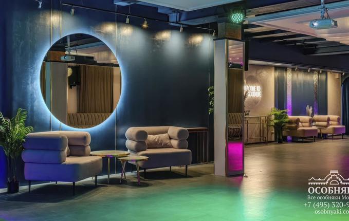 в Волховском переулке, 16/20, площадь 513 м