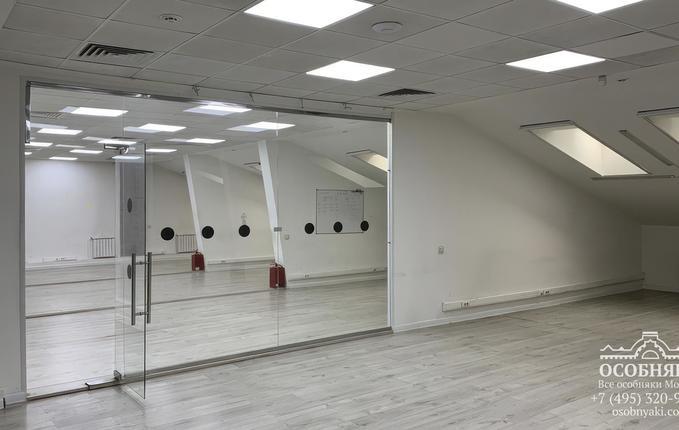 на Большой Тульской улице, 44, площадь 2786 м