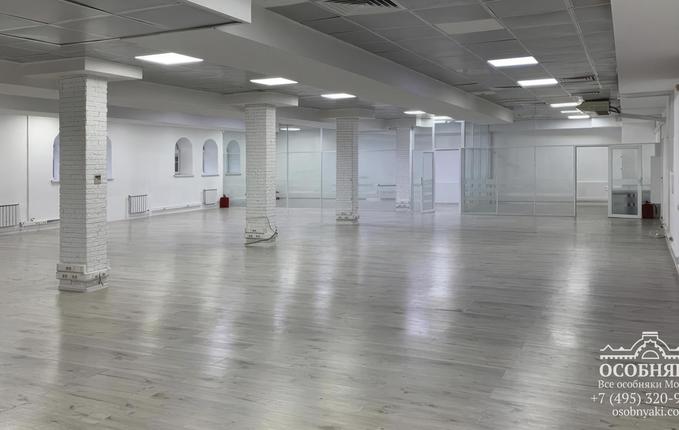 на Большой Тульской улице, 44, площадь 2786 м