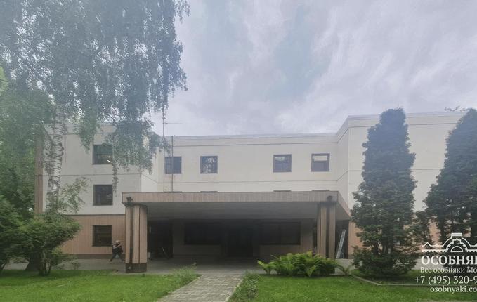 на улице Раменки, 17, площадь 1052 м