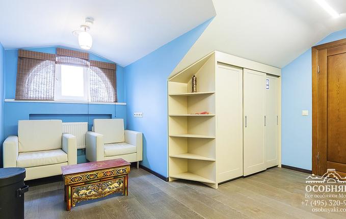 в Архангельском переулке, 15, площадь 482 м